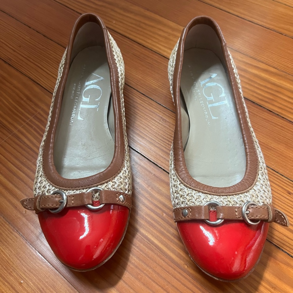 AGL coral/straw flat